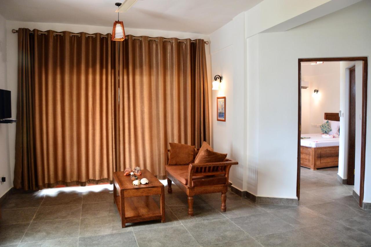 Zanoceanique Hotel Матемве Екстер'єр фото